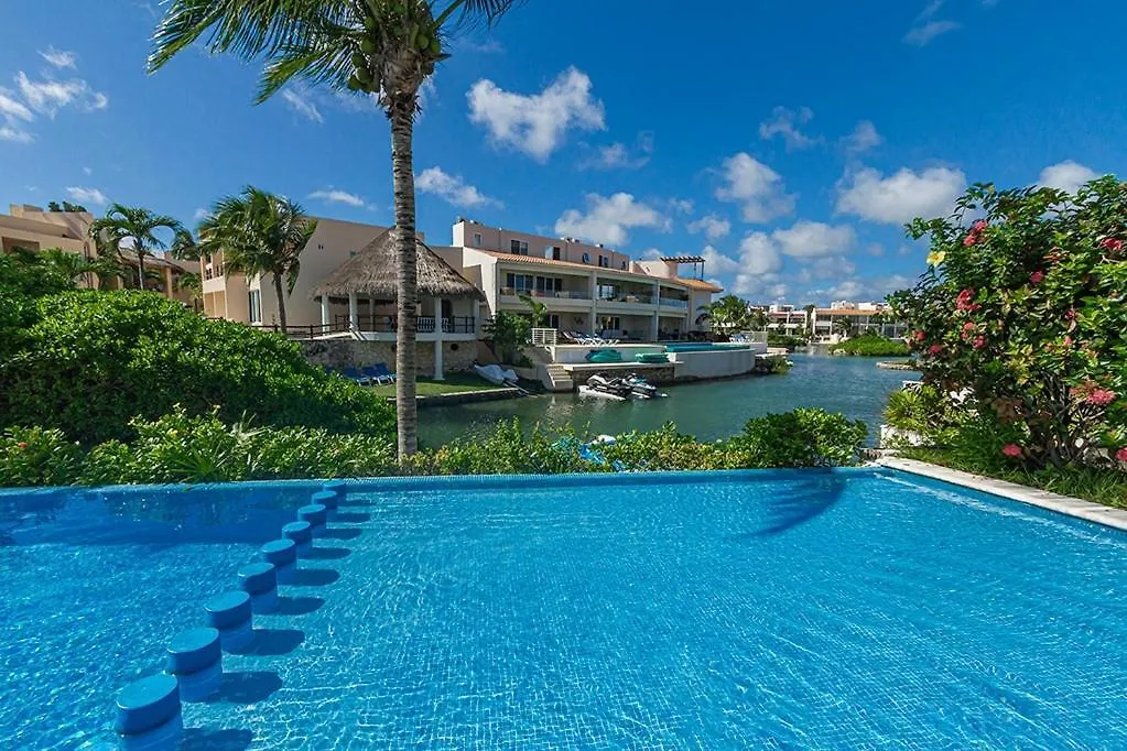 Apartament 2Br Apt With Lagoon View In Puerto Aventuras