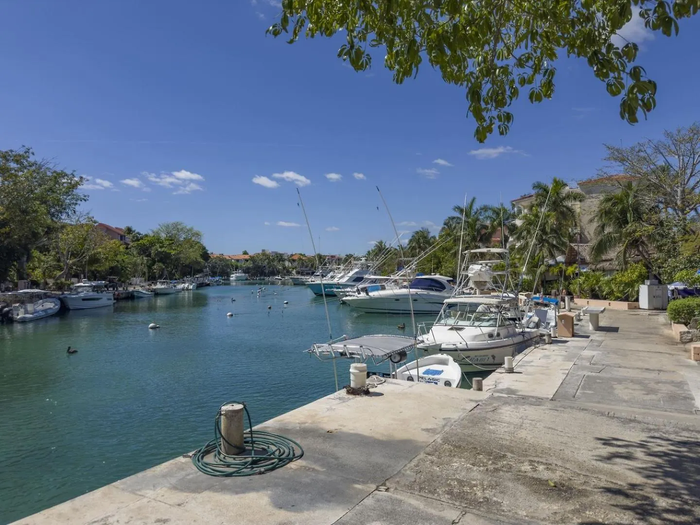 2Br Apt With Lagoon View In Puerto Aventuras Apartament
