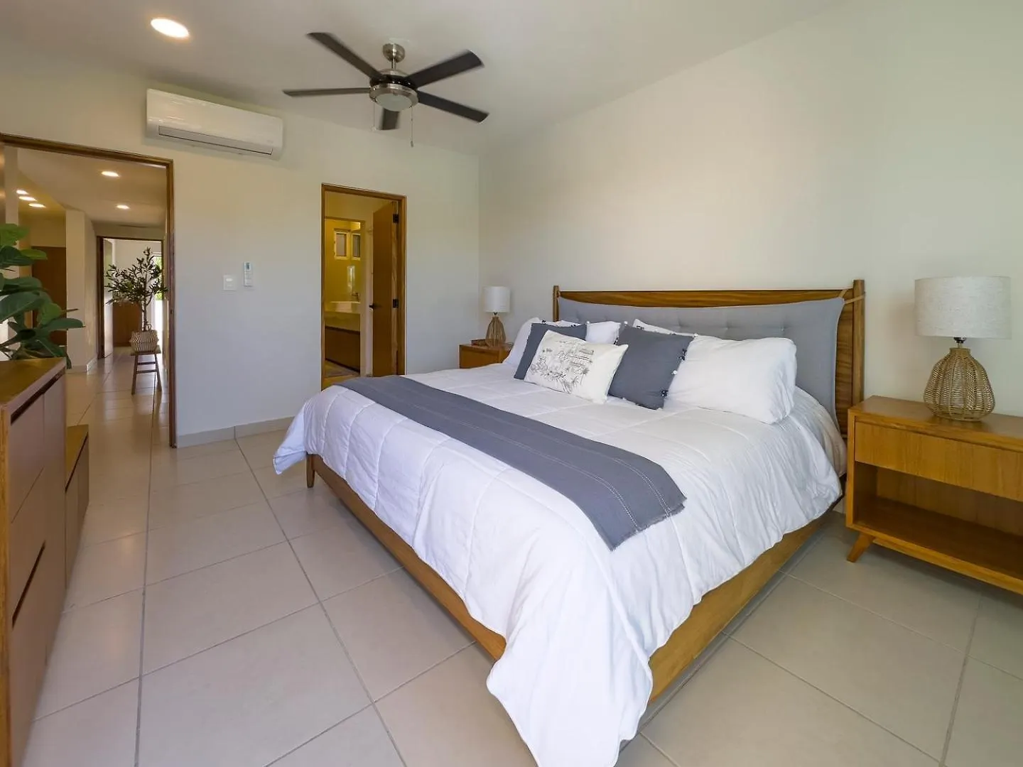 2Br Apt With Lagoon View In Puerto Aventuras